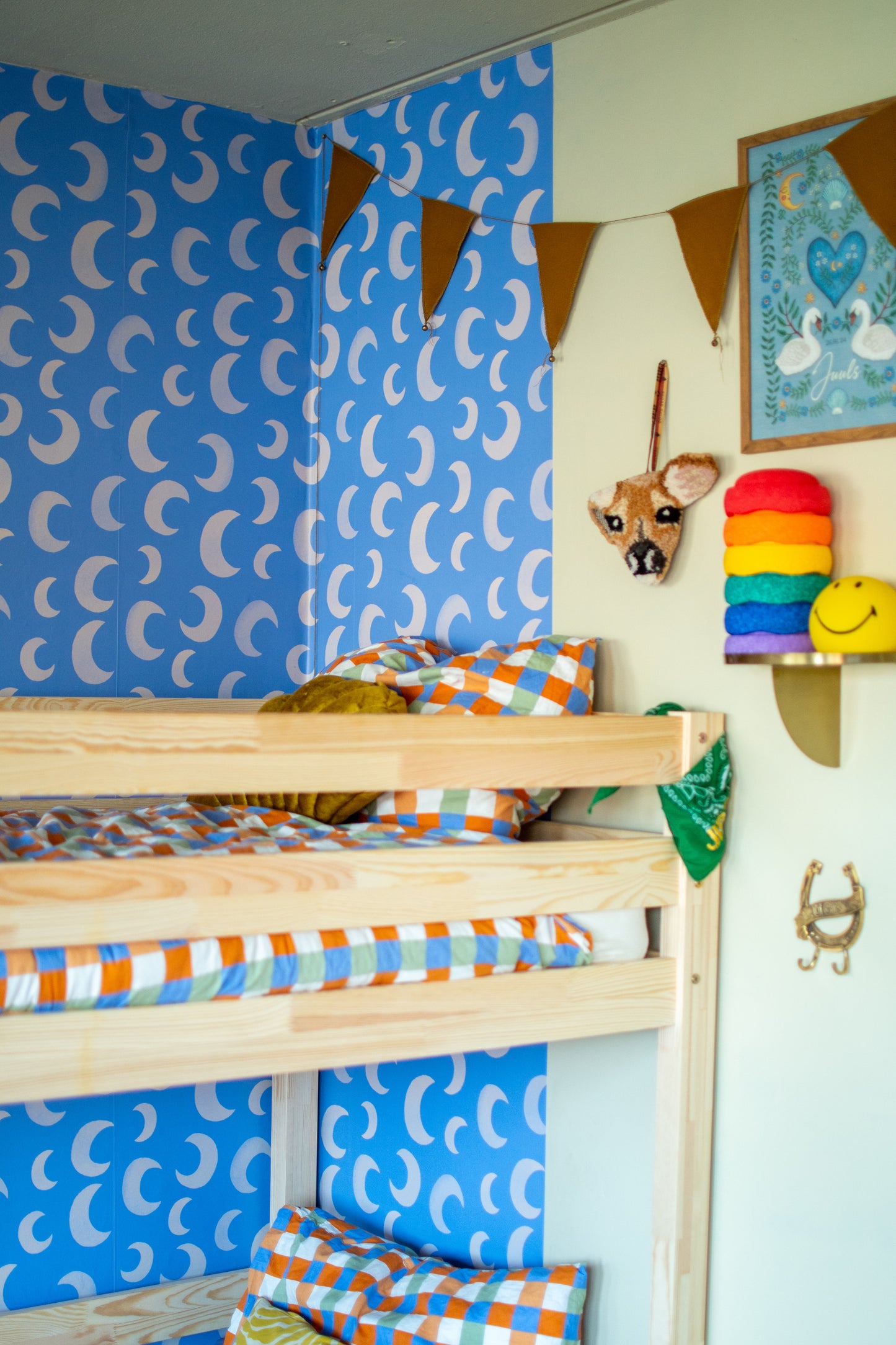 Moon Calm - Aniek Bartels