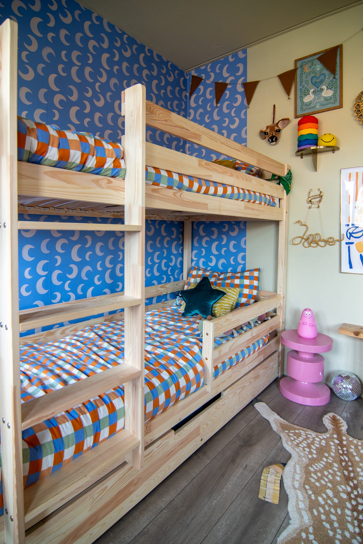 Moon Calm - Aniek Bartels