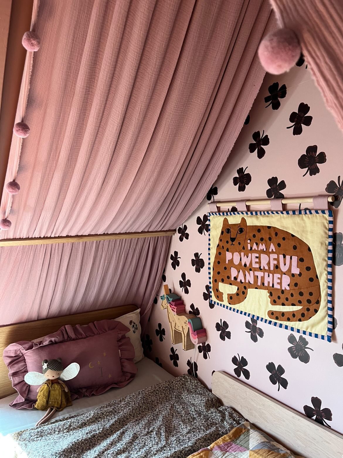 Lucky Clover - Brown - Joëlle Wehkamp