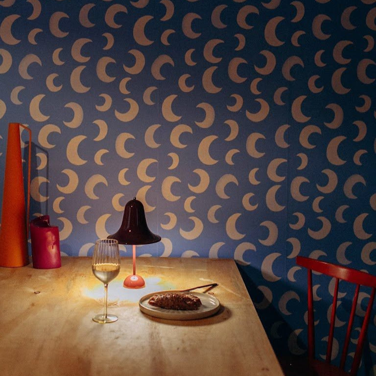 Moon Calm - Aniek Bartels