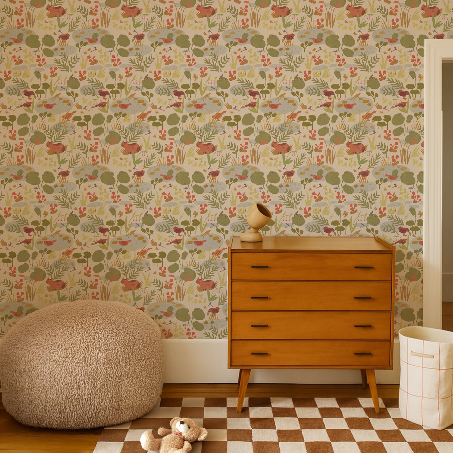 Lily Pond – Oat Wallpaper by Lotte Dirks | Into the Flowerfields Collection
