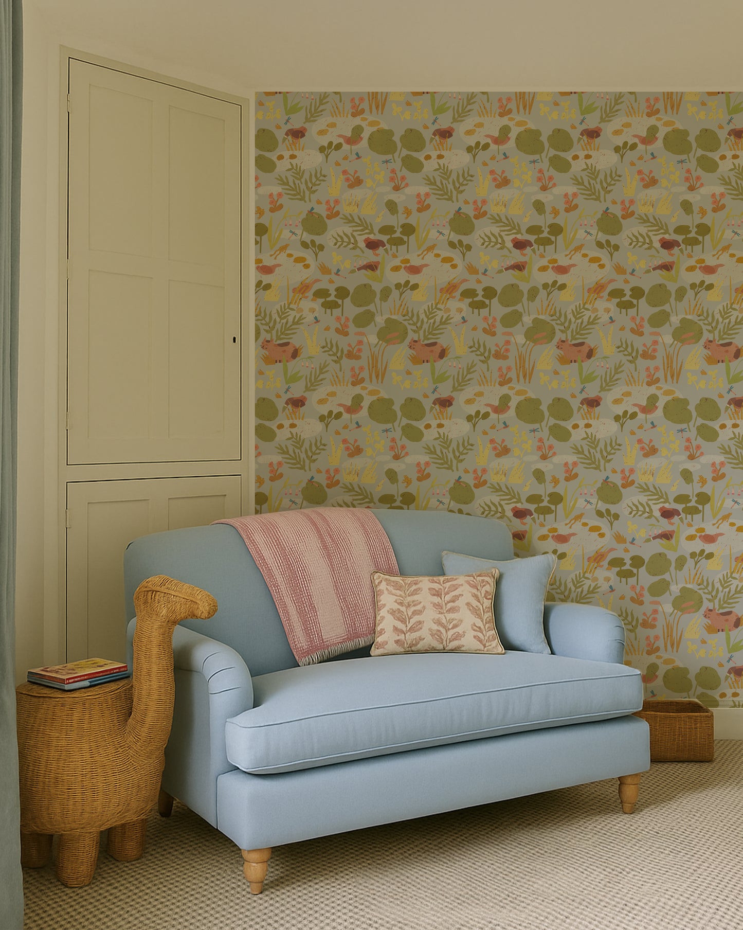 Lily Pond – Pastel Grey Wallpaper by Lotte Dirks | Into the Flowerfields Collection